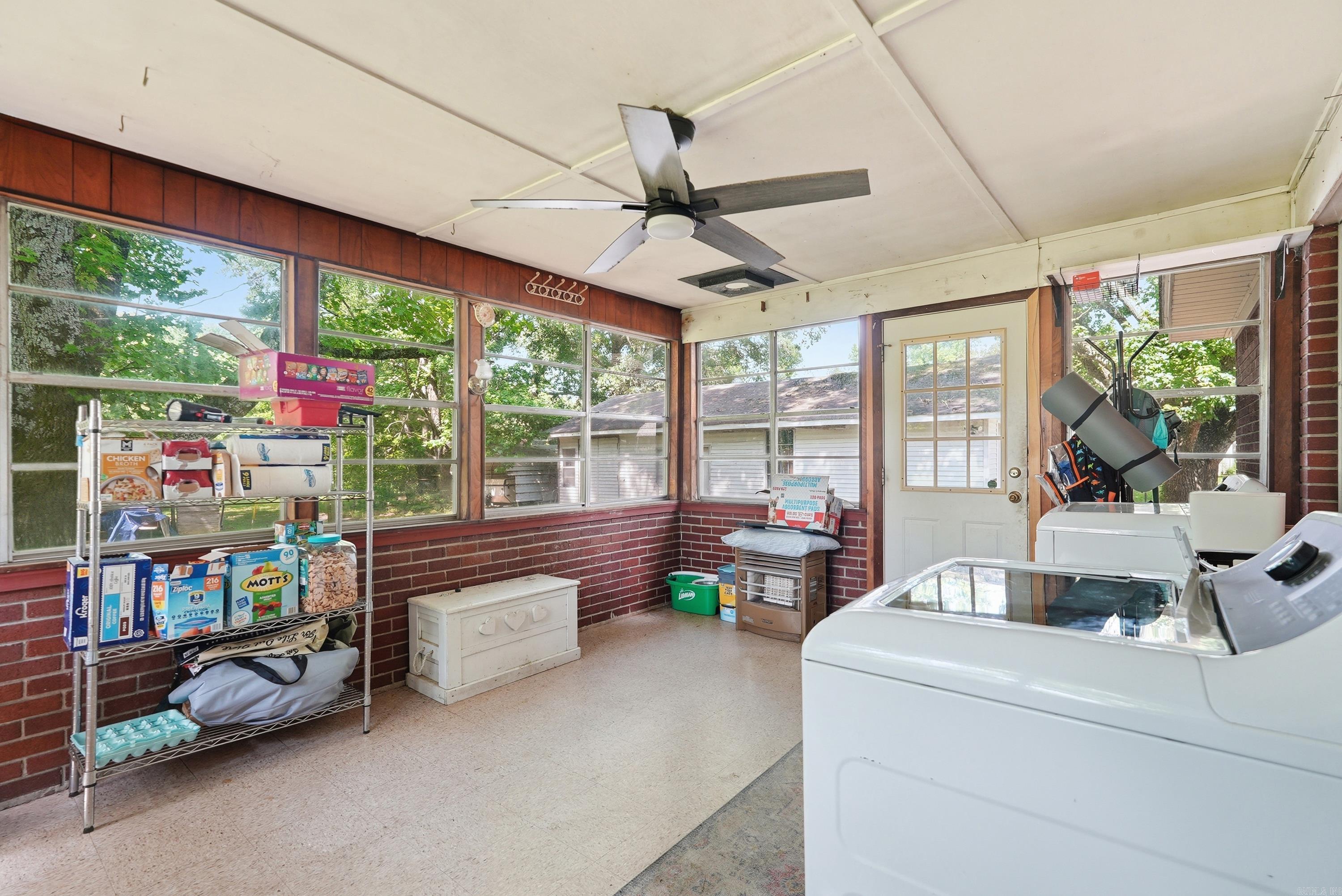 5906 W Republican Road