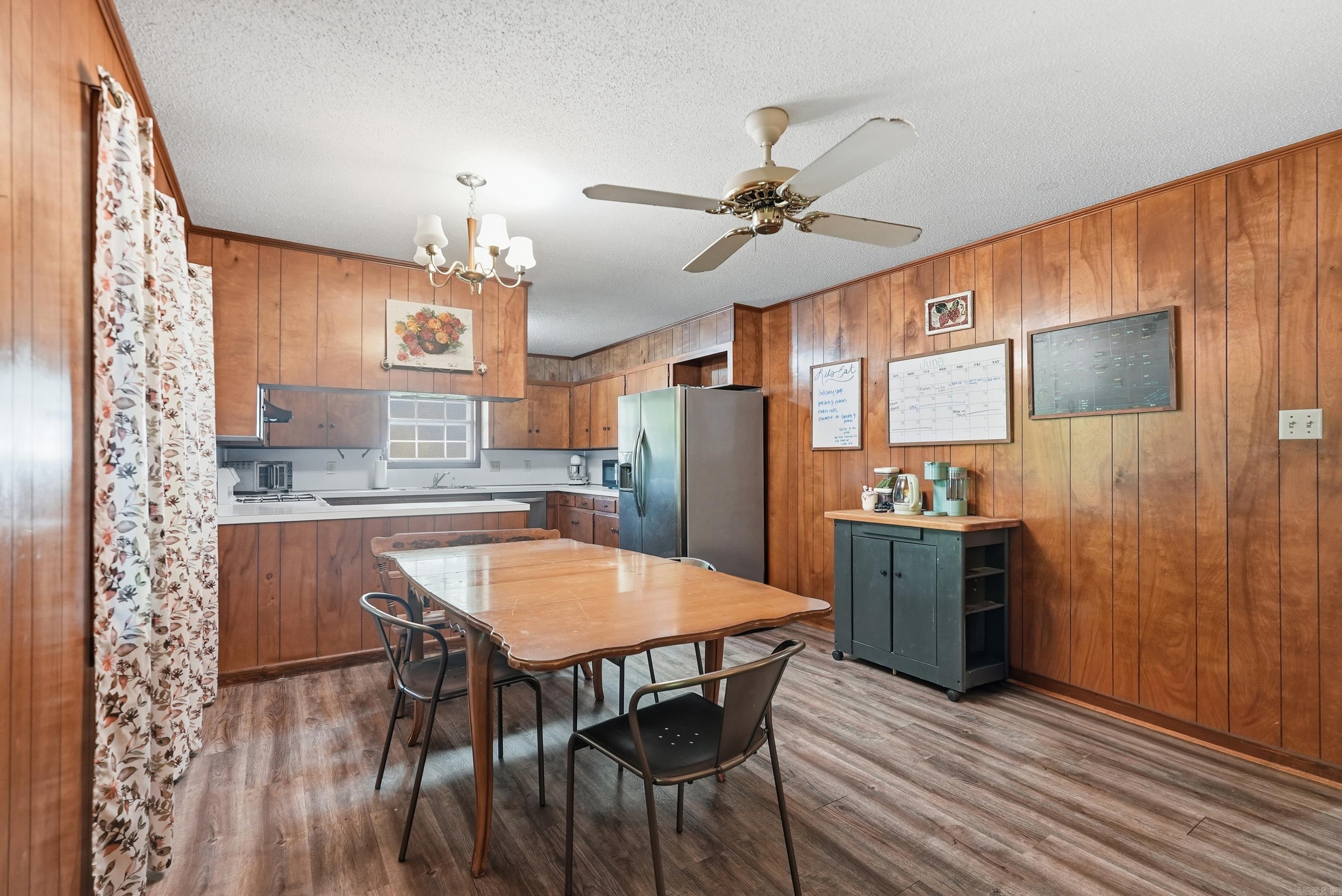 5906 W Republican Road