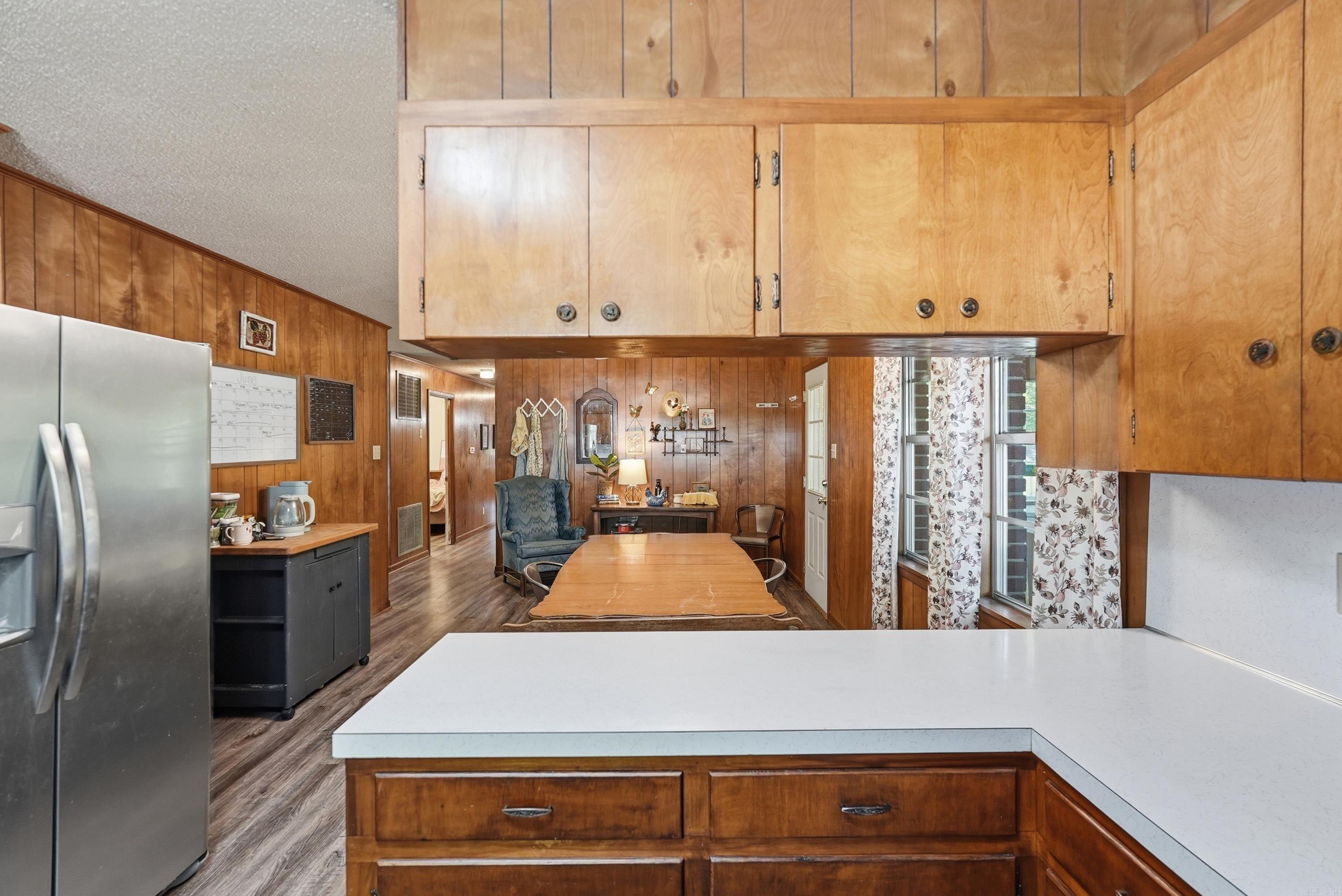5906 W Republican Road