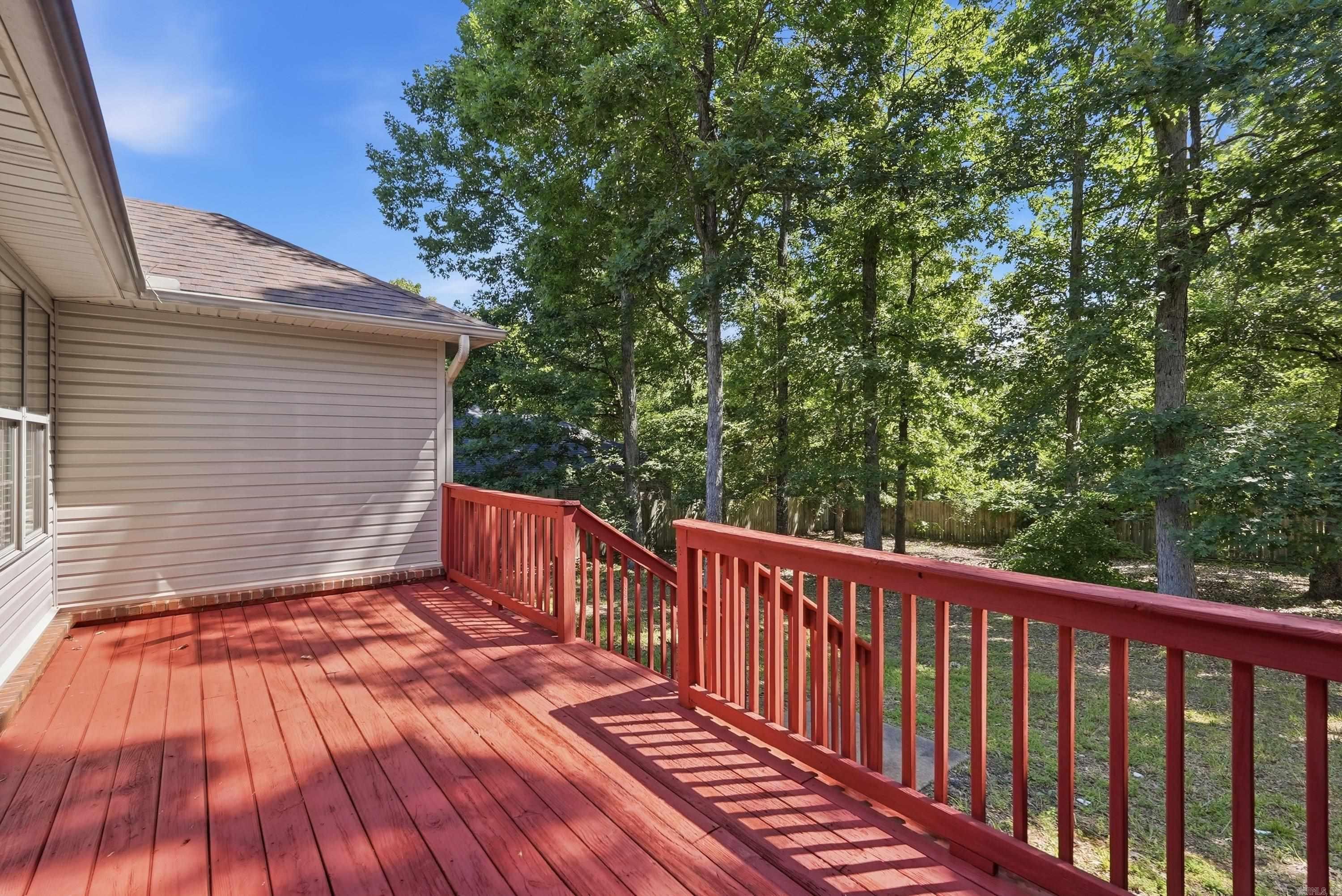 28 Hudson Bay Drive