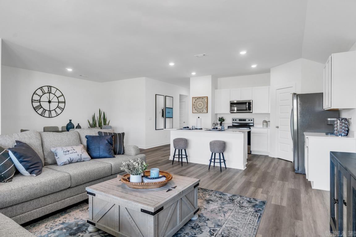 41 Wolfsbridge Loop