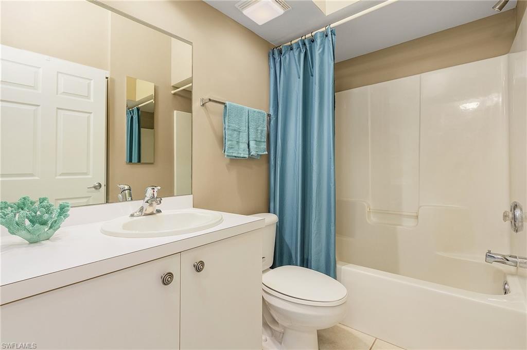 25710 Lake Amelia WAY # 204