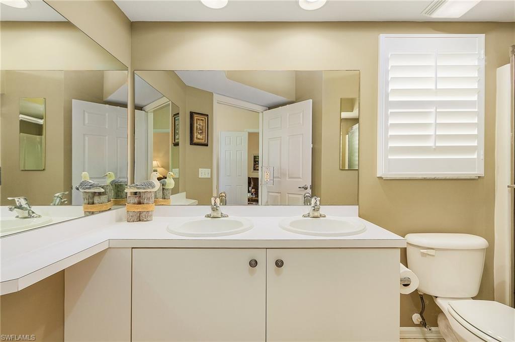 25710 Lake Amelia WAY # 204