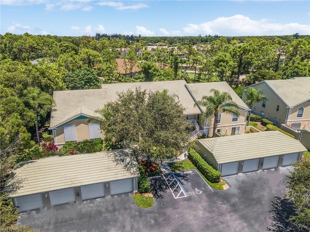 25710 Lake Amelia WAY # 204