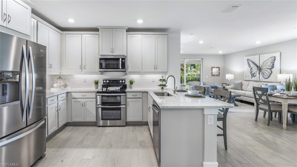 21875 Milan Villas LN