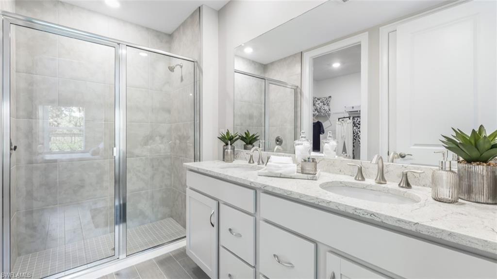 21875 Milan Villas LN