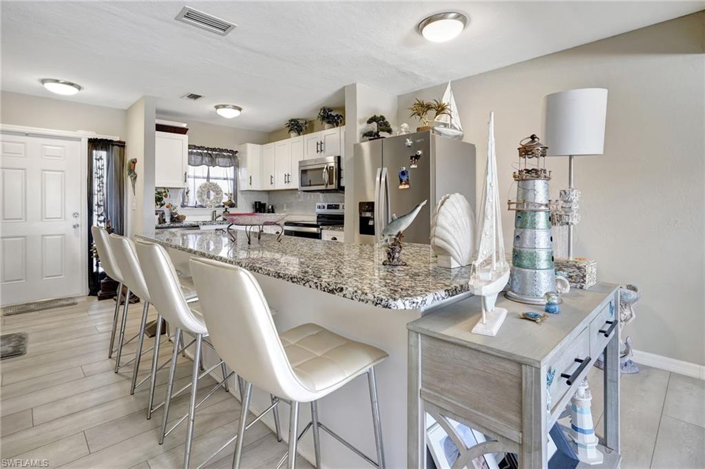 1512 Cape Coral PKWY W Unit: 102