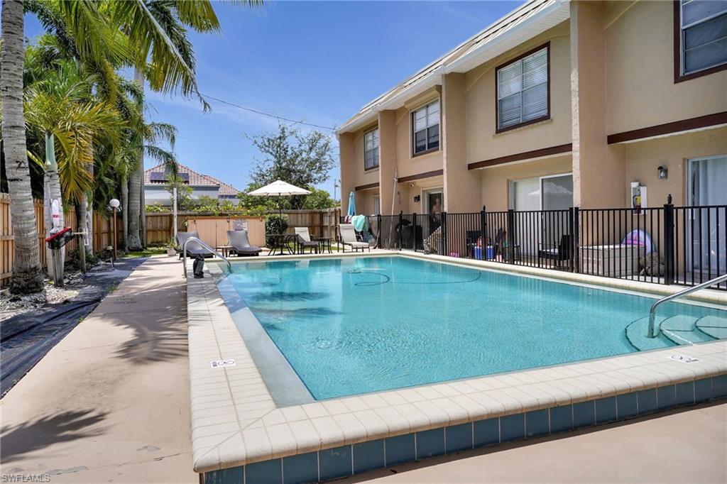 1512 Cape Coral PKWY W Unit: 102
