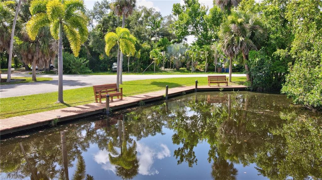 4627 Little River LN
