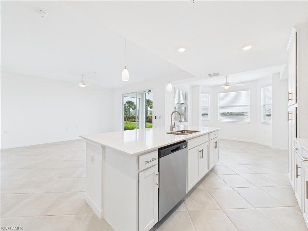 5555 DOUBLE EAGLE CIR # 3913