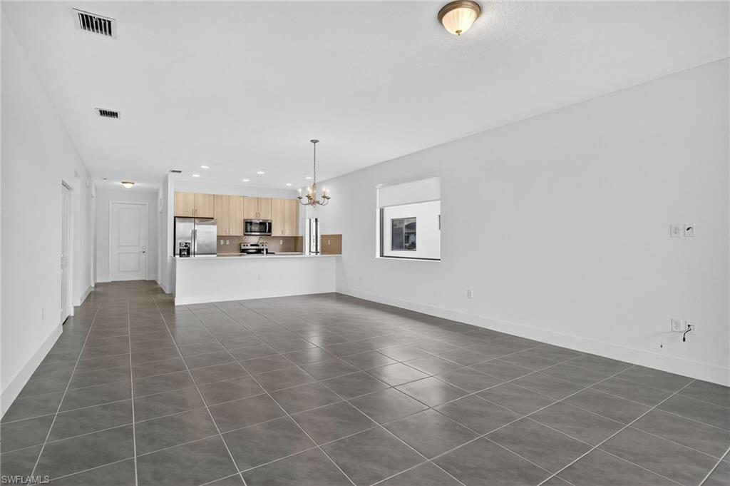 5265 Lamone LN