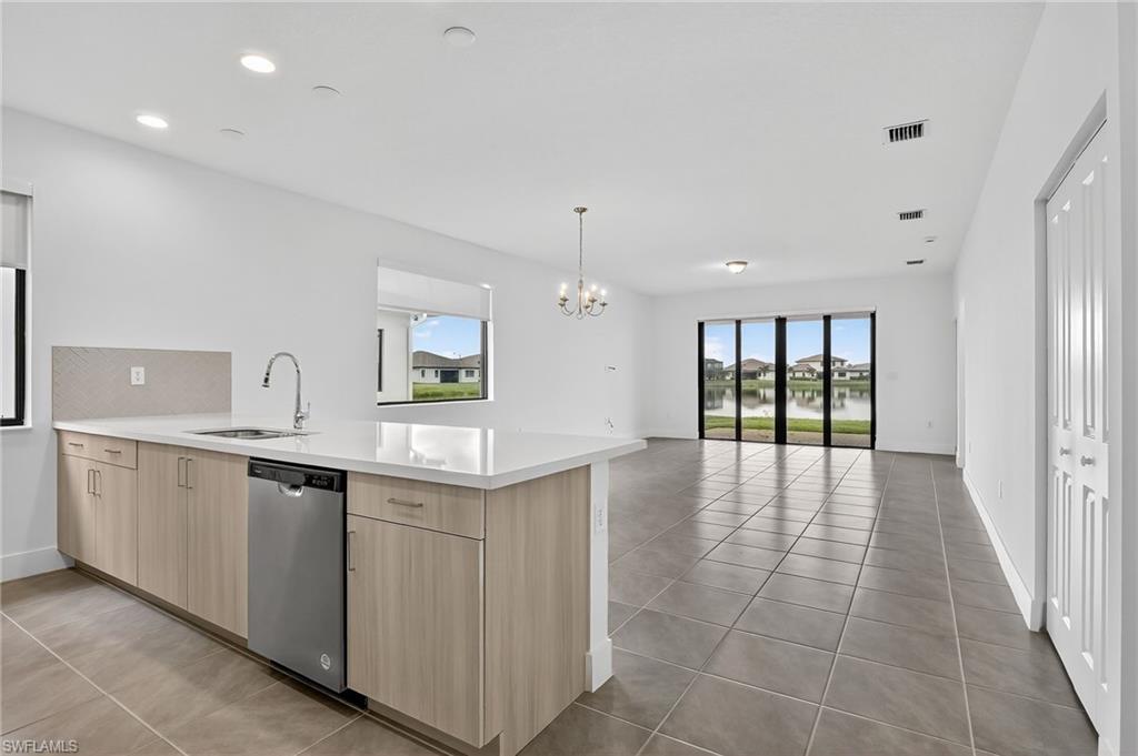 5265 Lamone LN