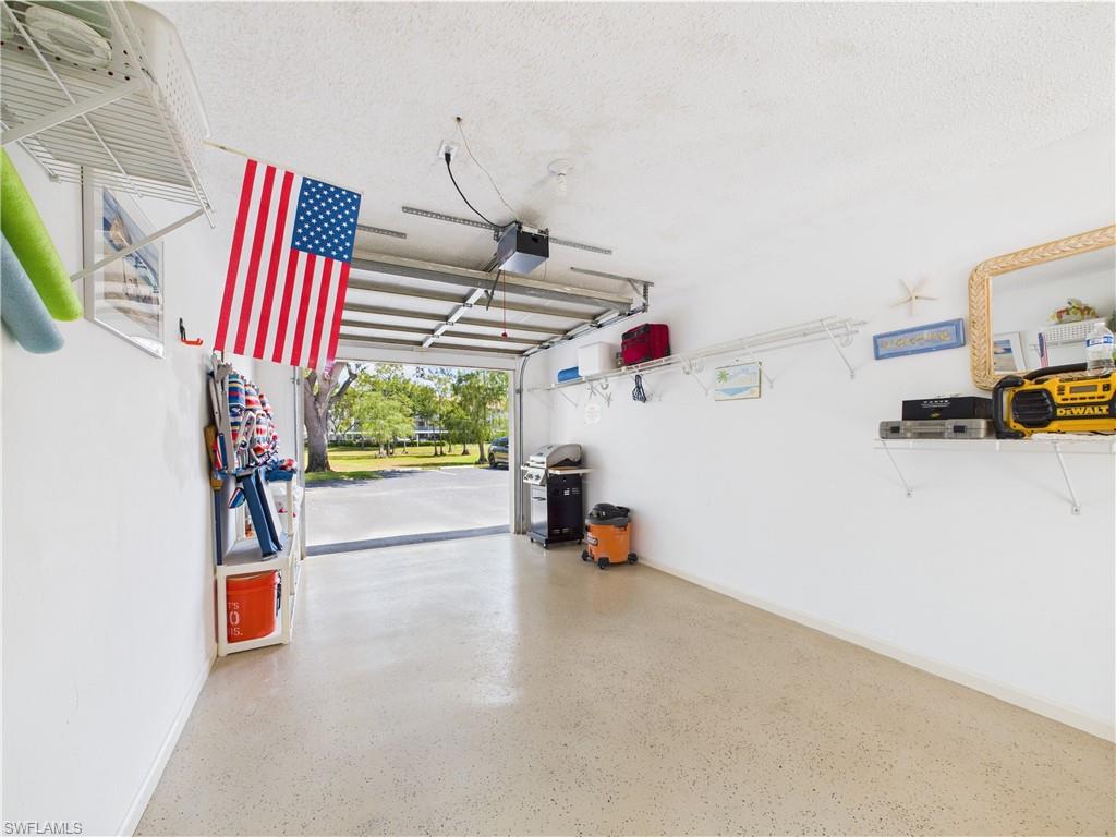 6780 Dennis CIR # M205