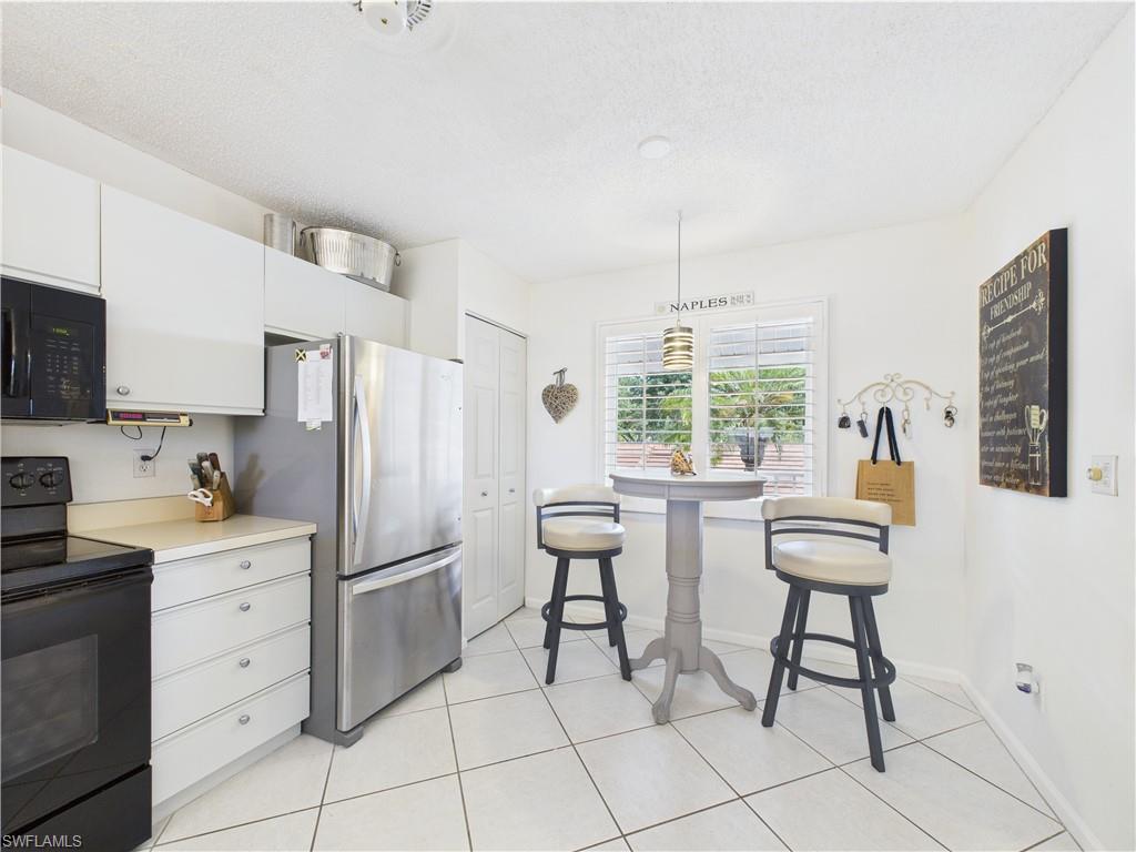 6780 Dennis CIR # M205