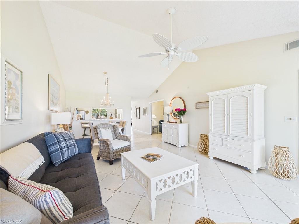 6780 Dennis CIR # M205