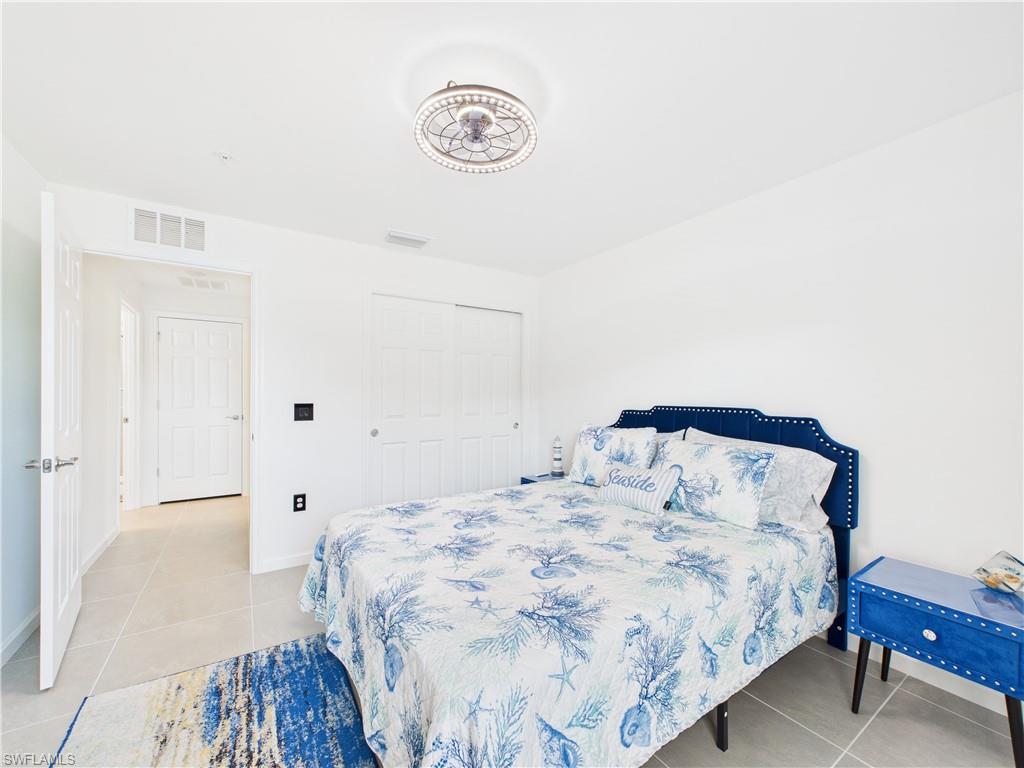 5683 Mayflower WAY # 901