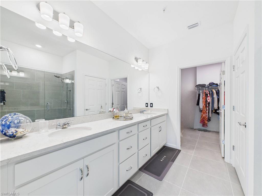 5683 Mayflower WAY # 901