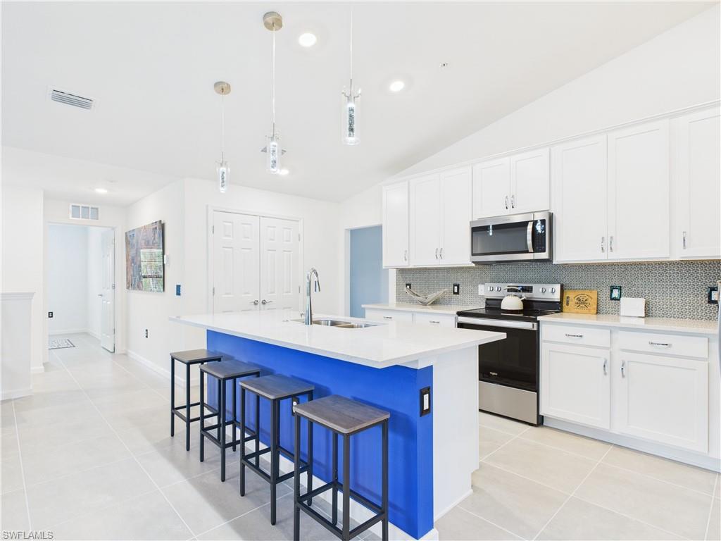 5683 Mayflower WAY # 901