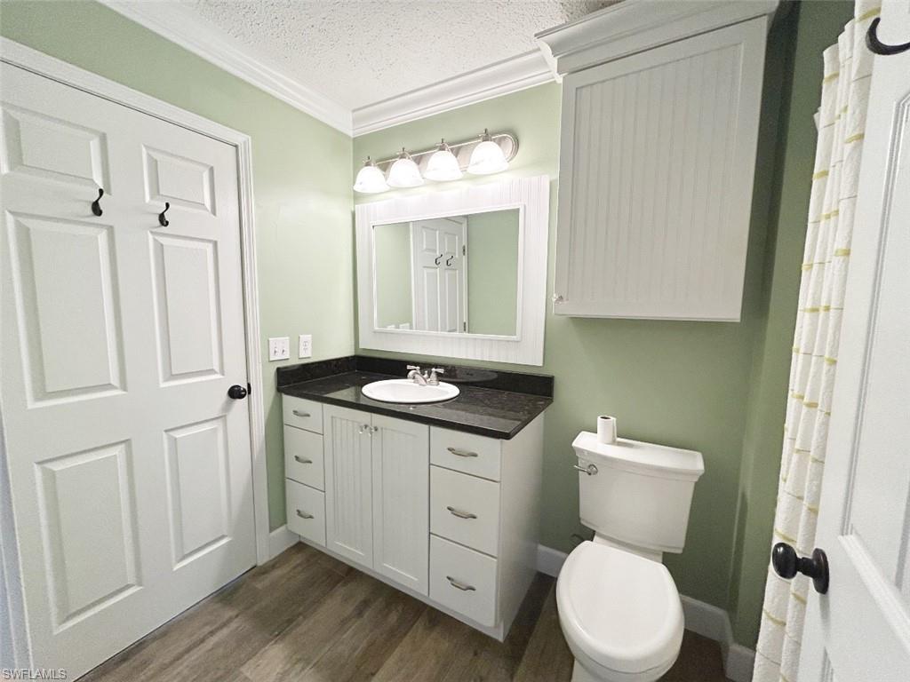 122 Leawood CIR