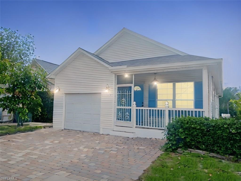 122 Leawood CIR