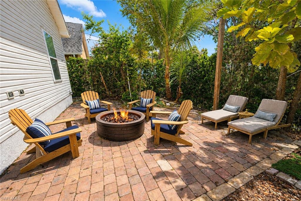 122 Leawood CIR