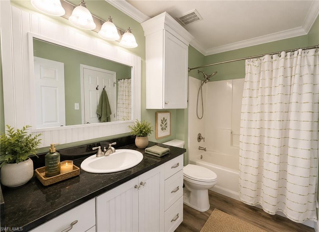122 Leawood CIR