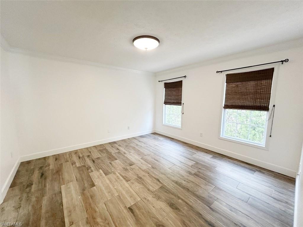 122 Leawood CIR