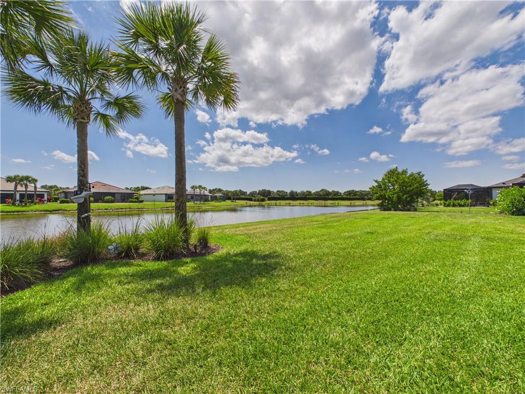 5613 Celebration DR