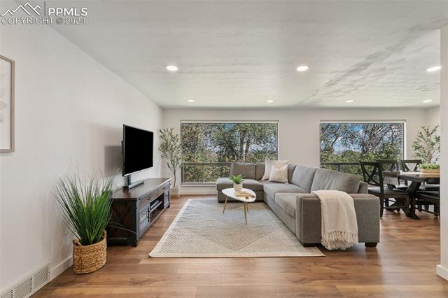 2433 Virgo Drive