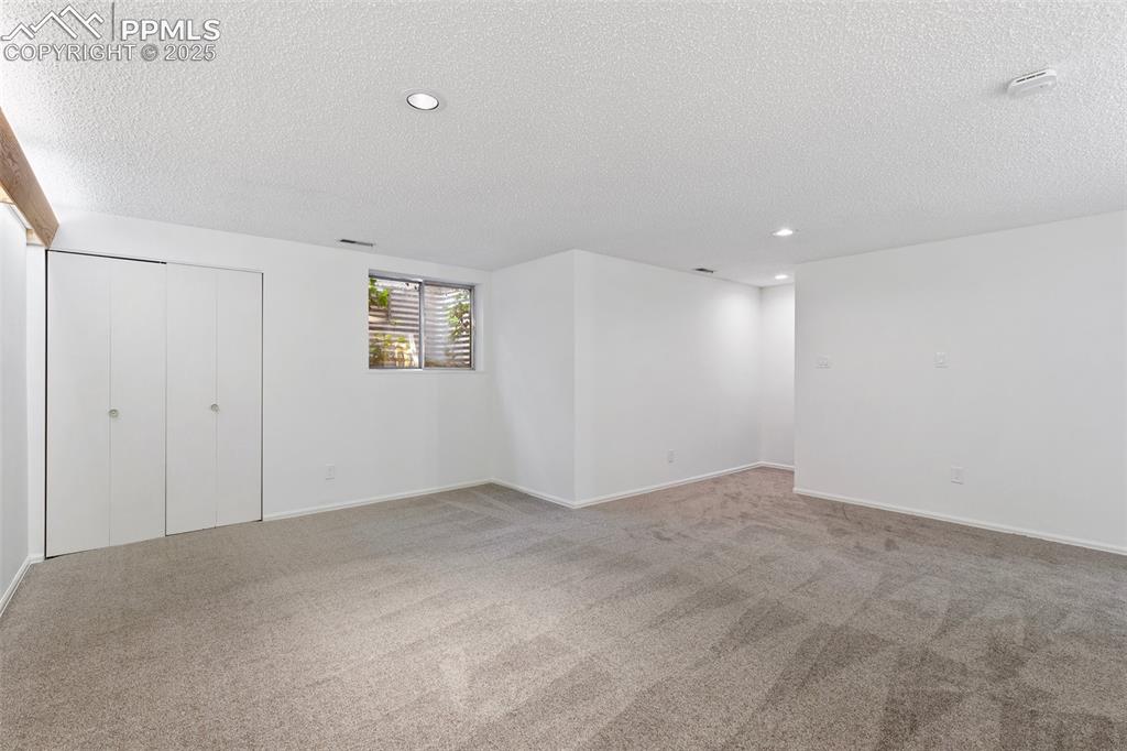 2049 Sussex Lane