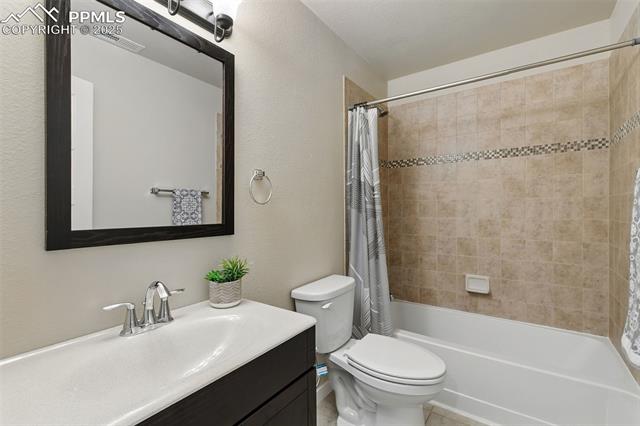 2514 Ellingwood Drive