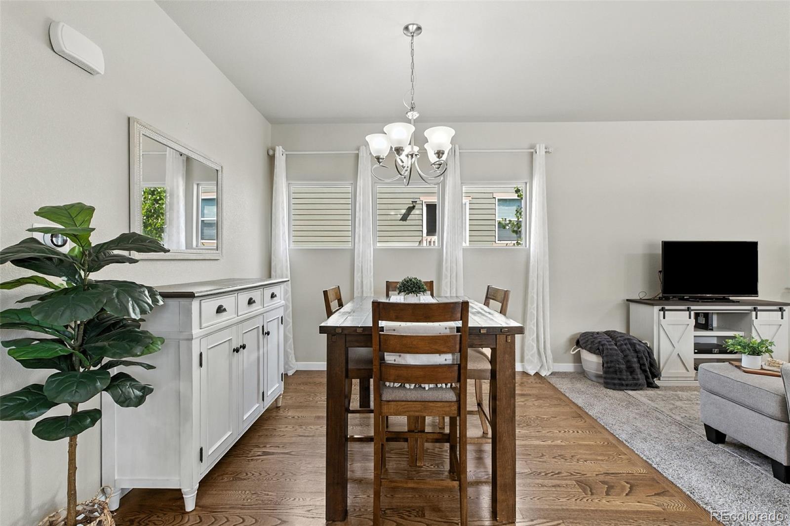 2514 Ellingwood Drive