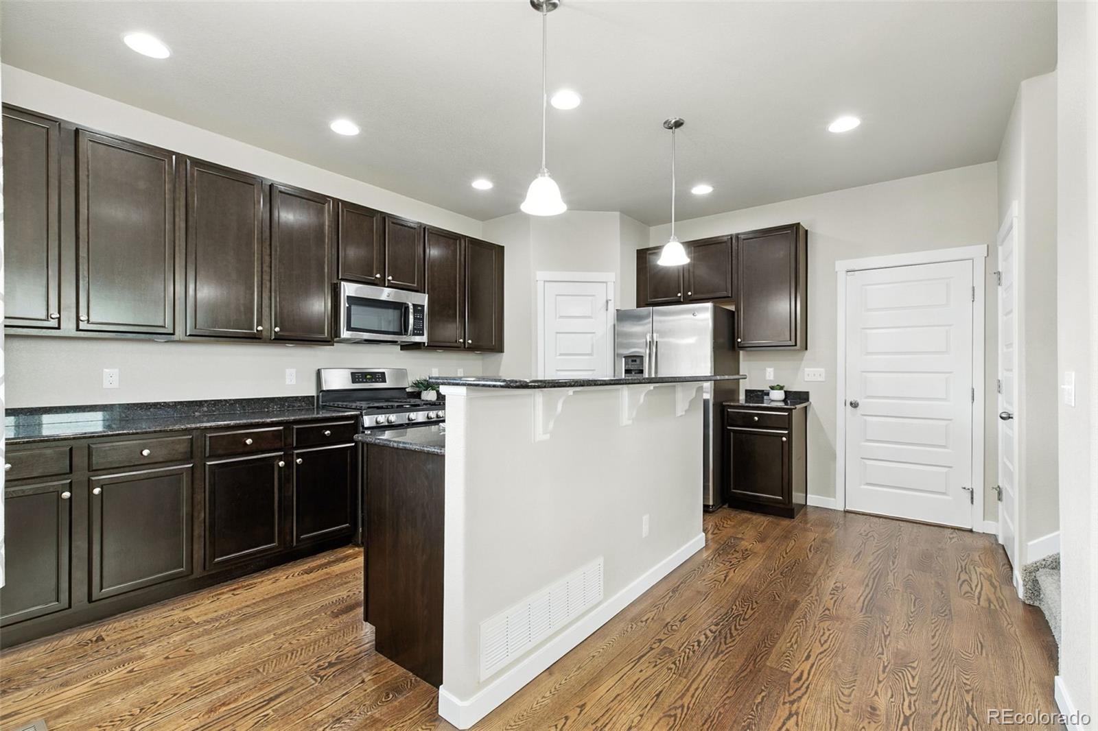 2514 Ellingwood Drive