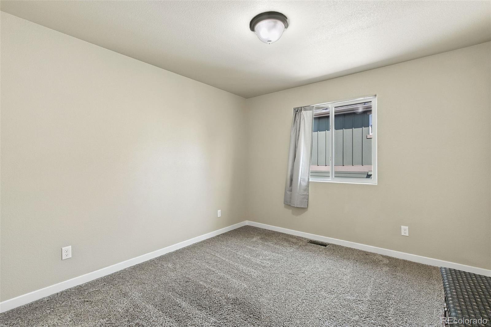 2514 Ellingwood Drive