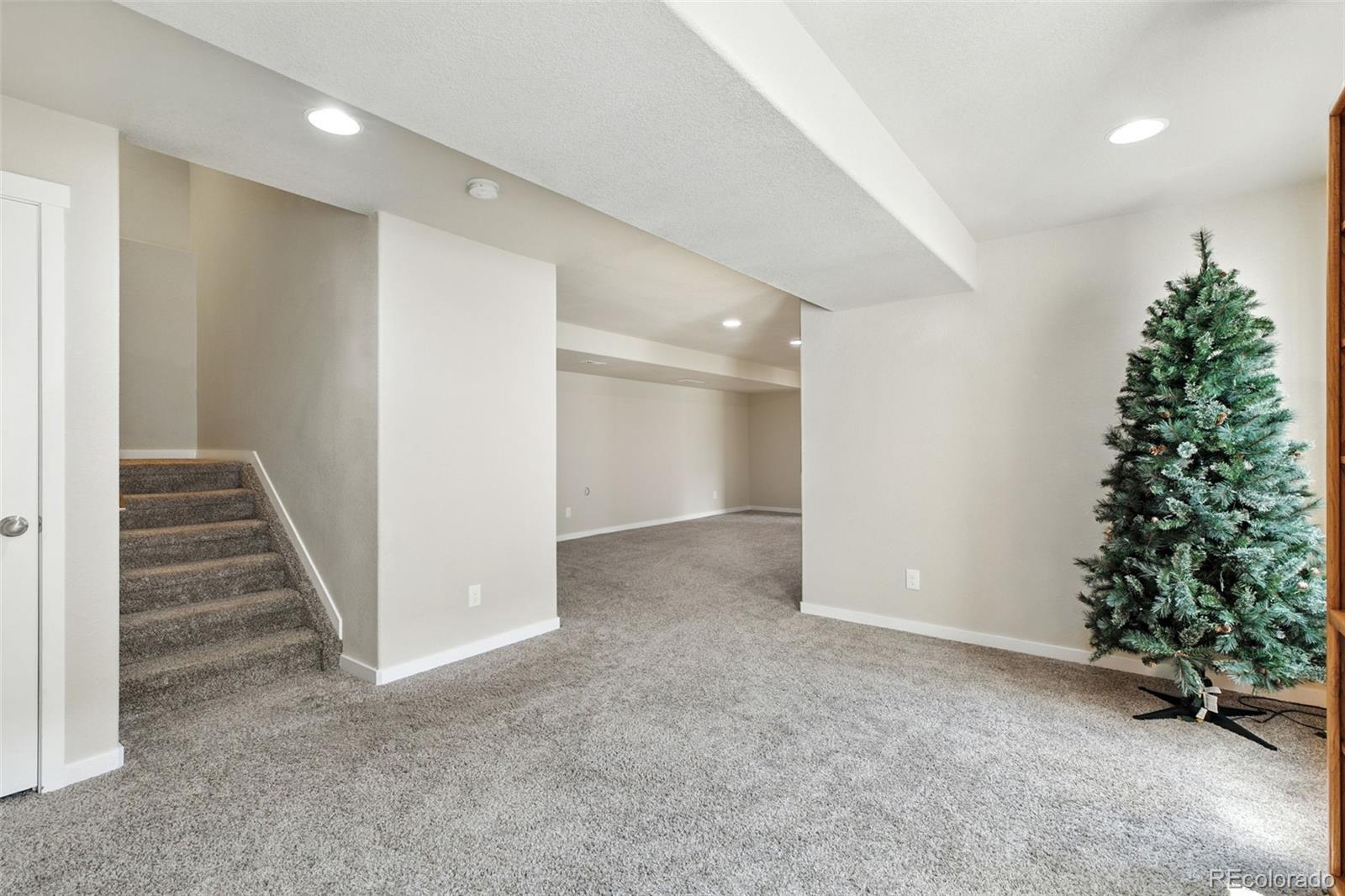 2514 Ellingwood Drive