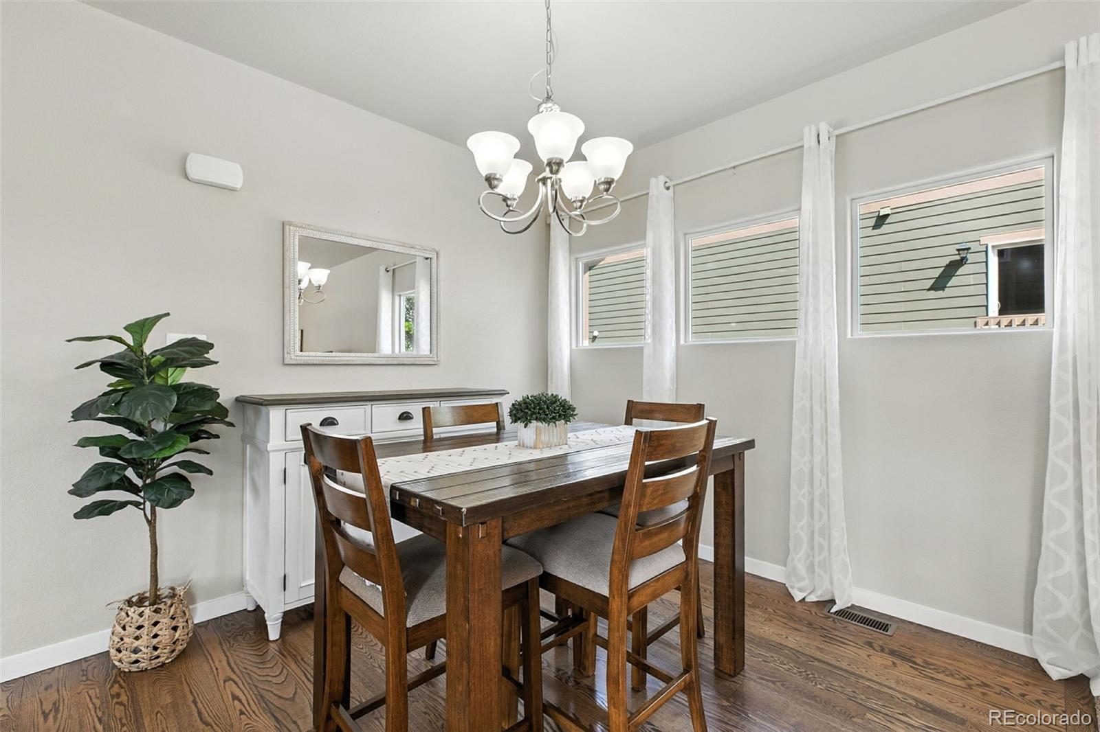 2514 Ellingwood Drive