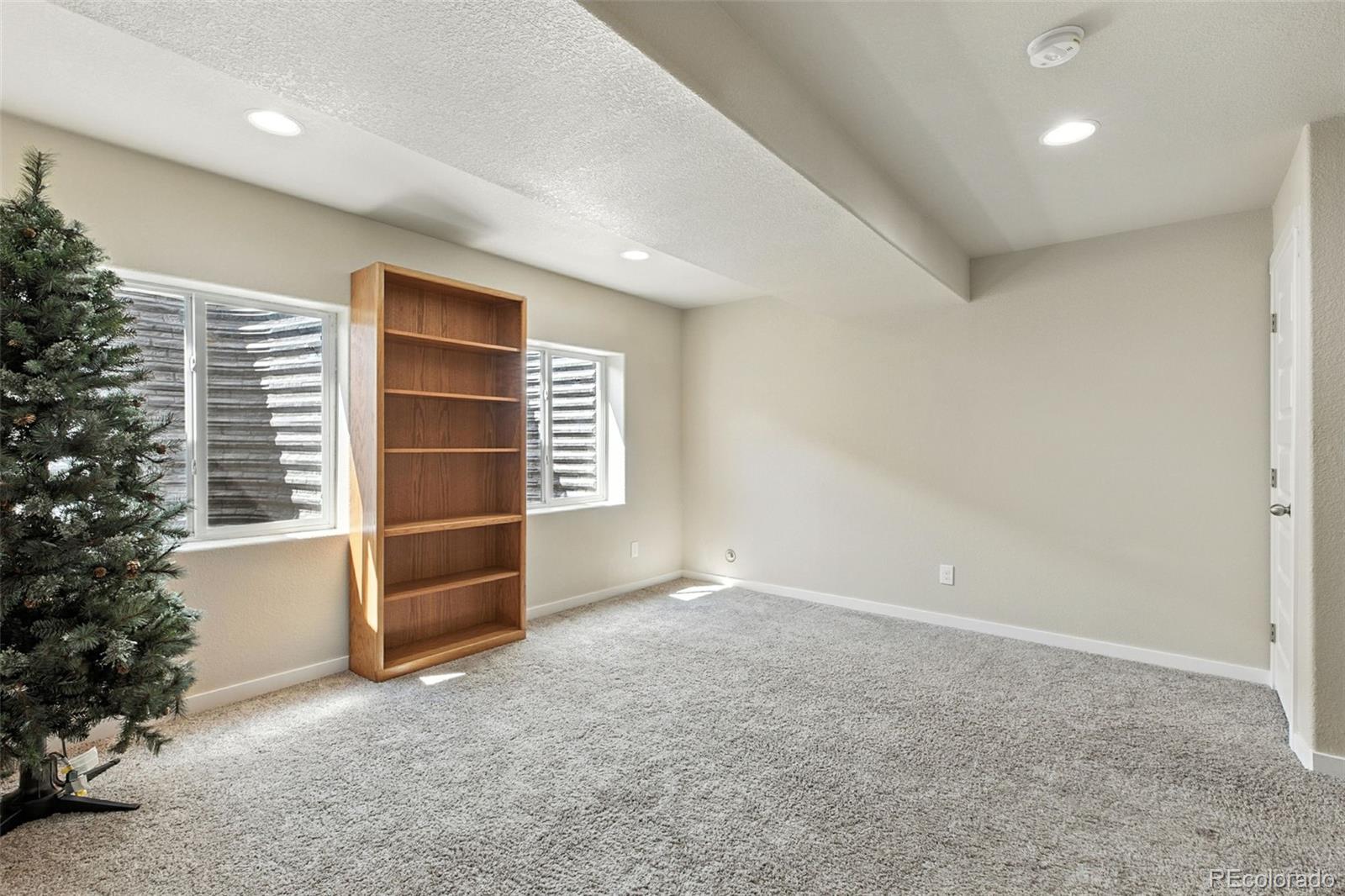 2514 Ellingwood Drive