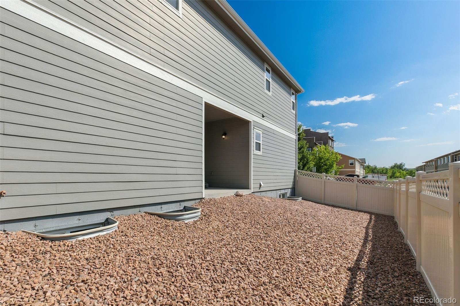 2514 Ellingwood Drive
