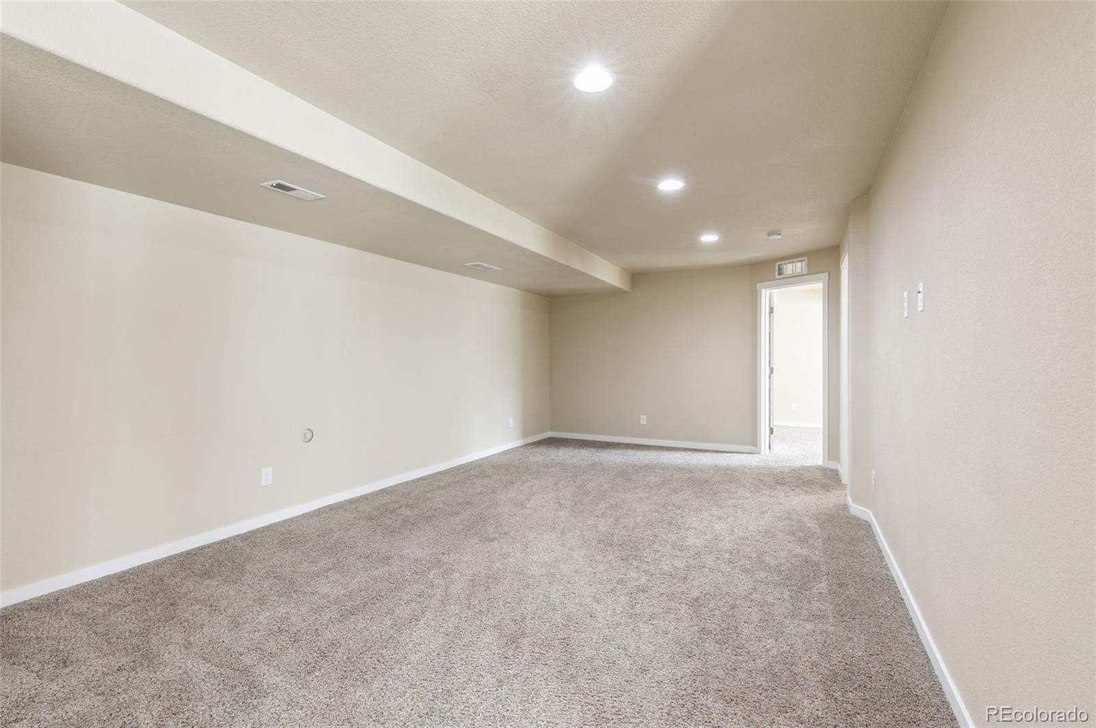 2514 Ellingwood Drive
