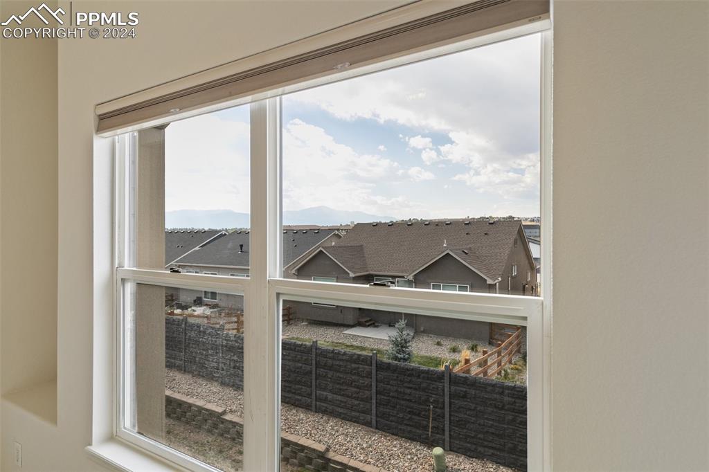 6584 Range Overlook Heights