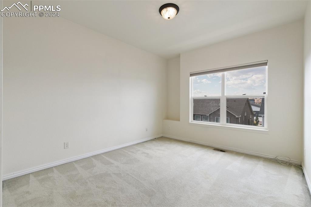 6584 Range Overlook Heights
