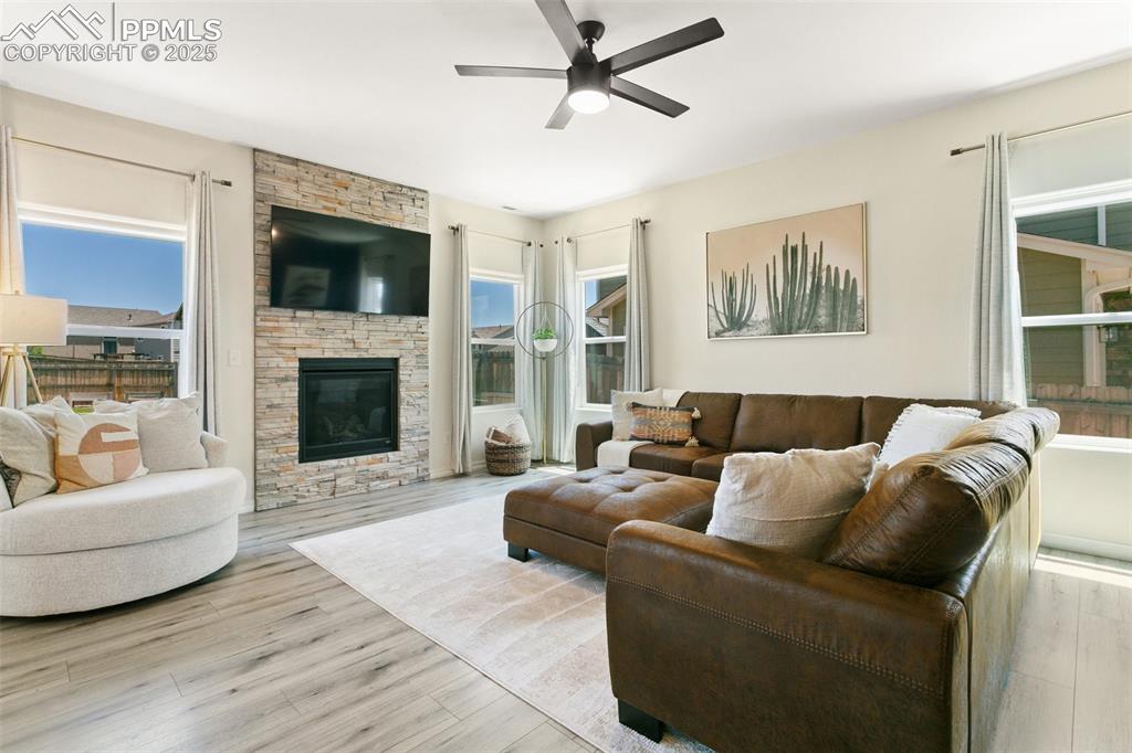 8161 Berwyn Loop