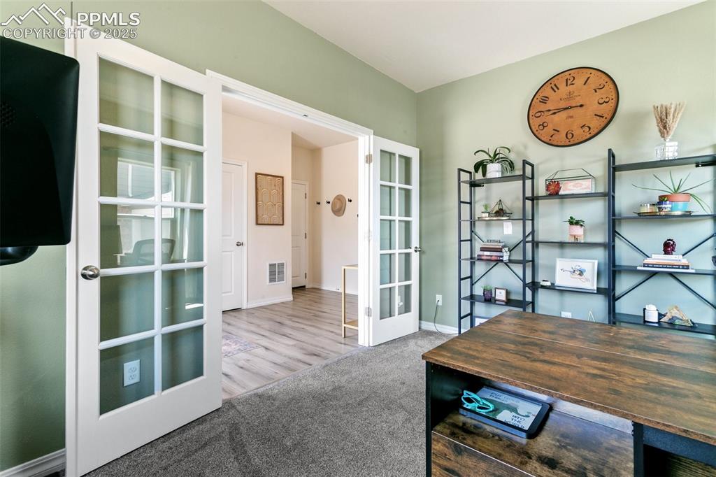 8161 Berwyn Loop