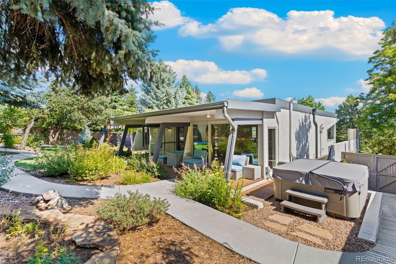 2435 Virgo Drive