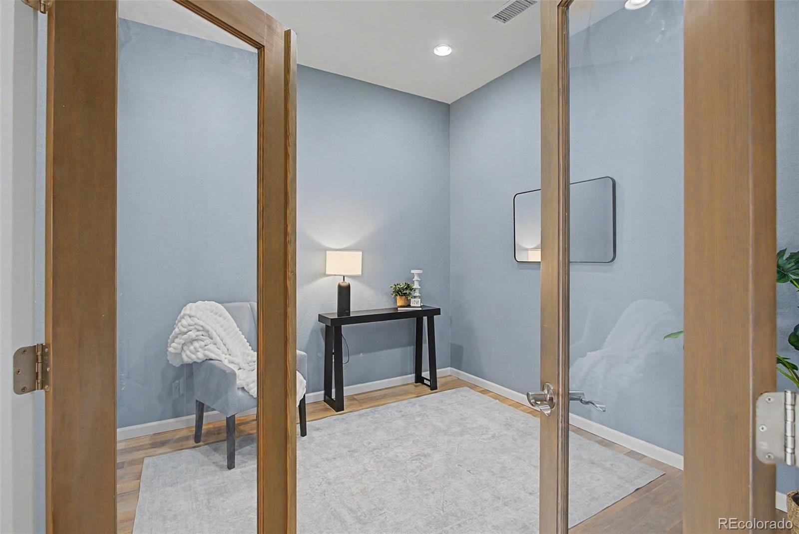 2133 Primo Road Unit: 206