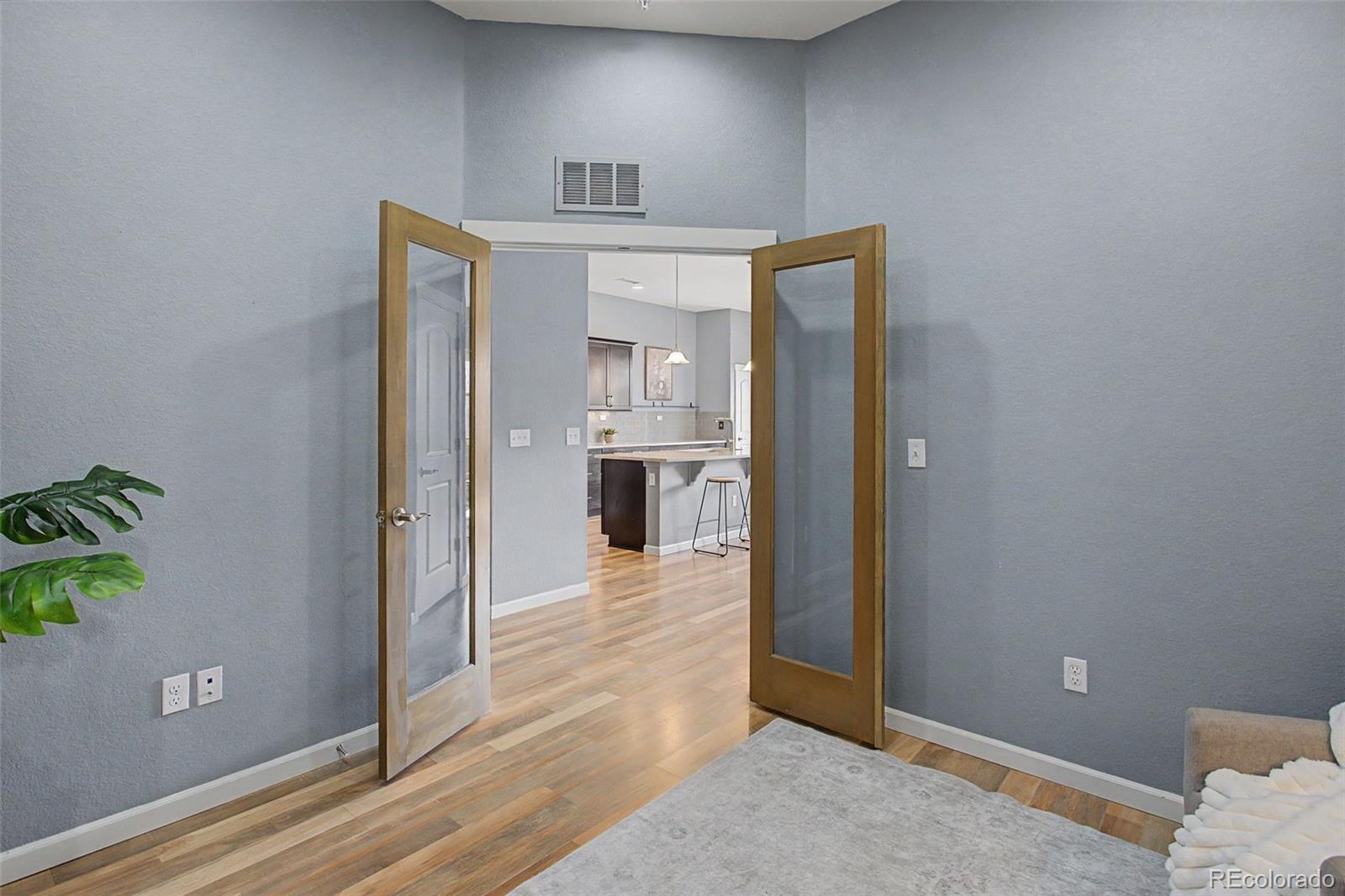 2133 Primo Road Unit: 206