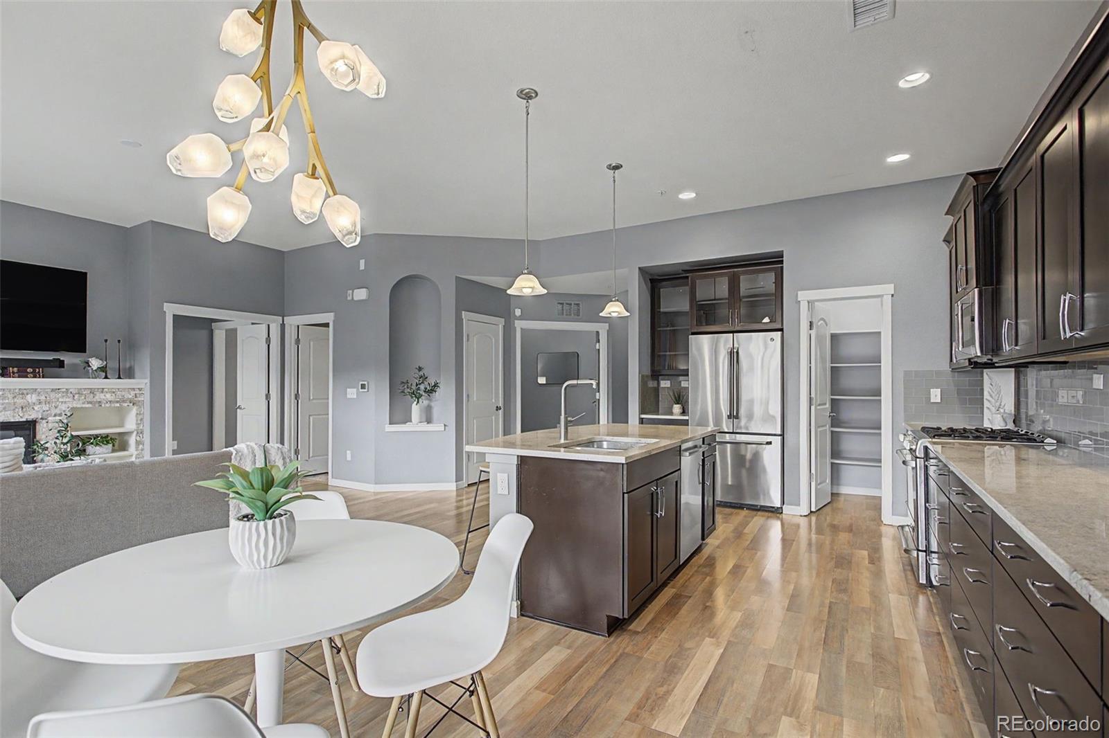 2133 Primo Road Unit: 206