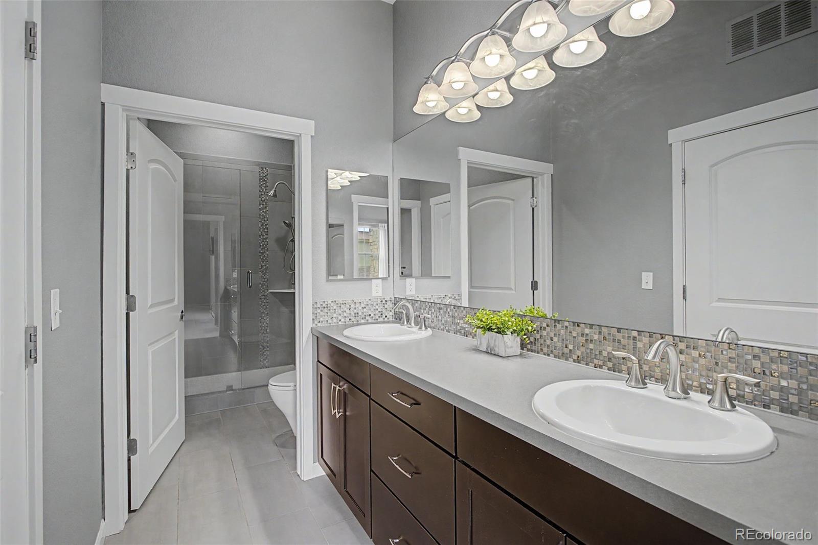 2133 Primo Road Unit: 206