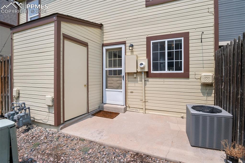 14485 Hawaii Circle Unit: B