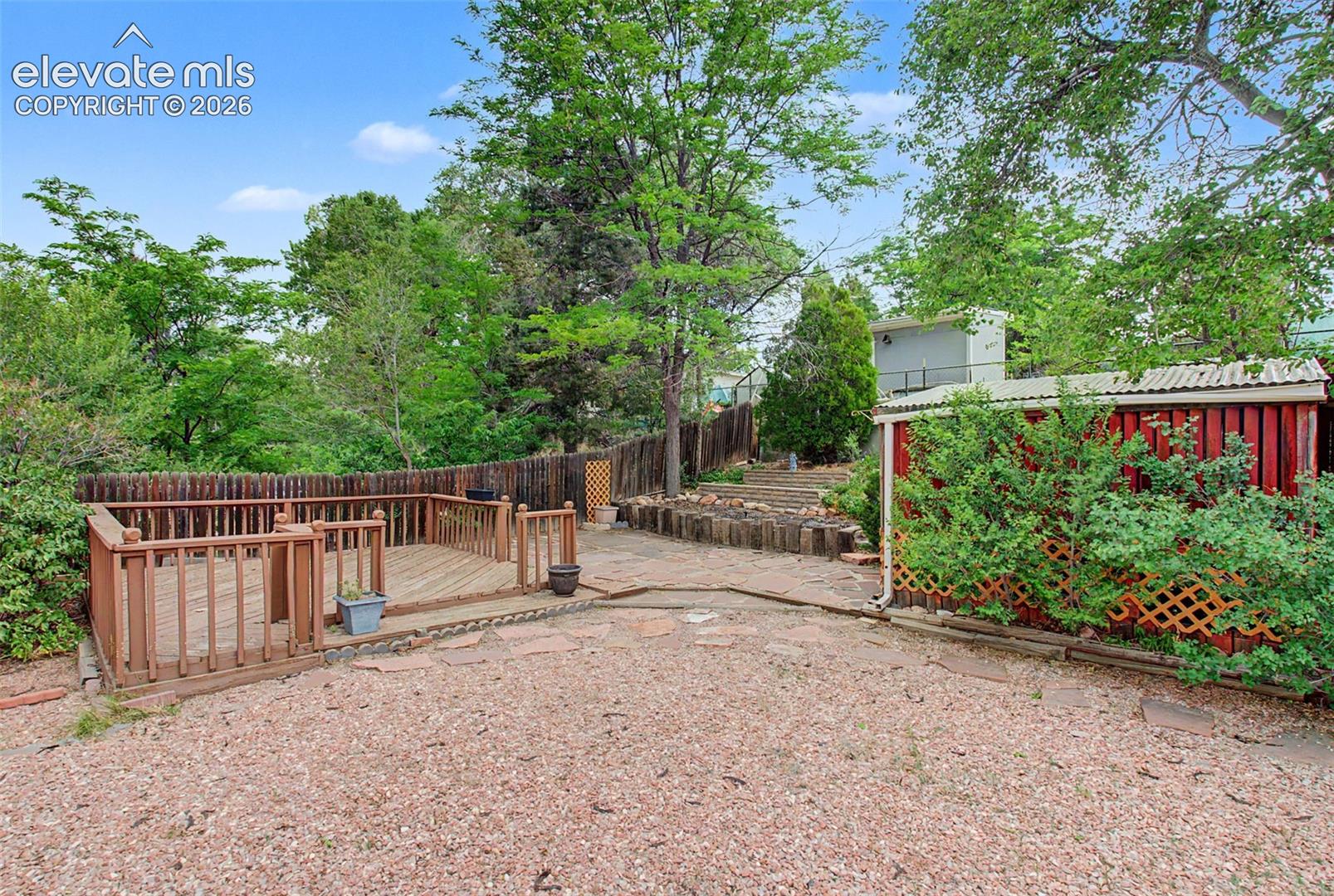 1118 Acacia Drive